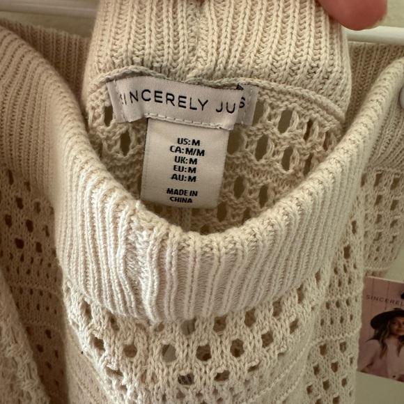 Sincerely Jules beach cover up set. - Picture 5 of 6